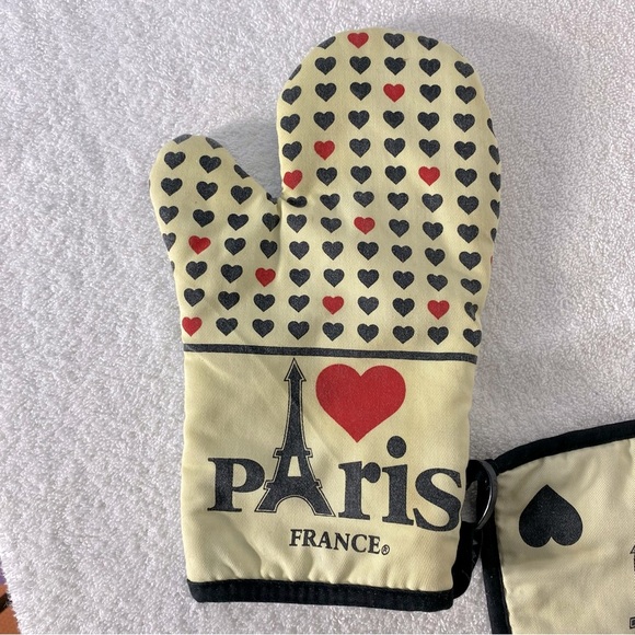 Paris France Oven Mitt & Fabric Trivet Pot Holder - Picture 2 of 9
